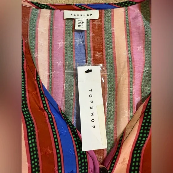 NWT Topshop cropped Multicolor Tie-Front Blouse with flare sleeves size … - Picture 11 of 12